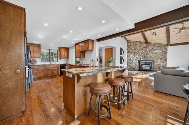 16600 Norlene Way, Grass Valley, CA 95949