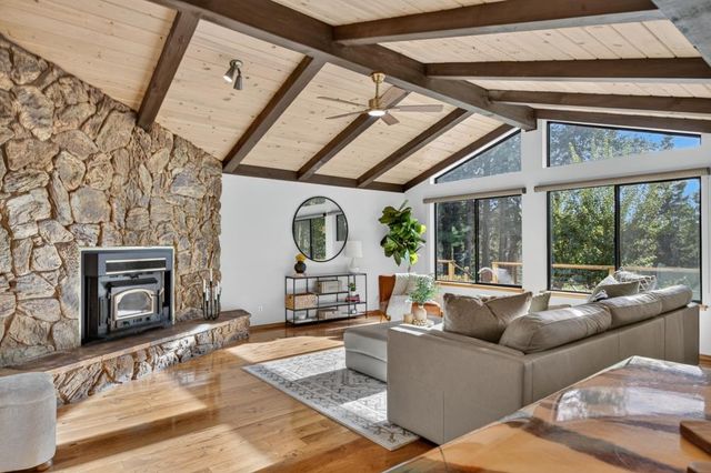 16600 Norlene Way, Grass Valley, CA 95949