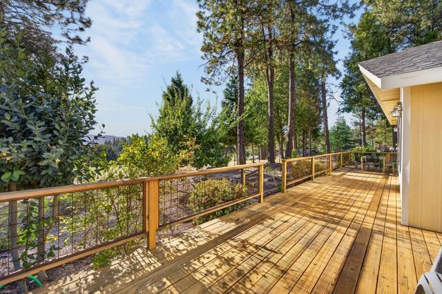 16600 Norlene Way, Grass Valley, CA 95949