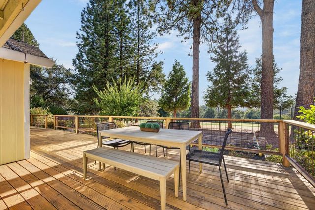 16600 Norlene Way, Grass Valley, CA 95949
