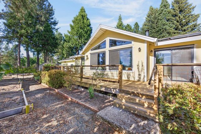 16600 Norlene Way, Grass Valley, CA 95949