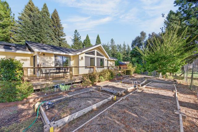 16600 Norlene Way, Grass Valley, CA 95949