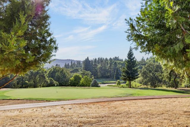 16600 Norlene Way, Grass Valley, CA 95949