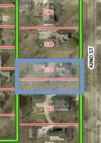 330 42nd Street, Des Moines, IA 50312