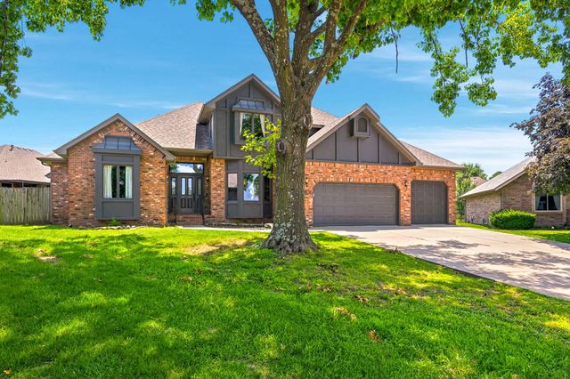 3406 W Laurel Circle, Springfield, MO 65807