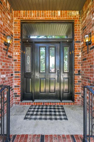 3406 W Laurel Circle, Springfield, MO 65807