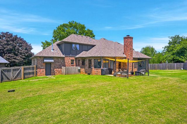 3406 W Laurel Circle, Springfield, MO 65807
