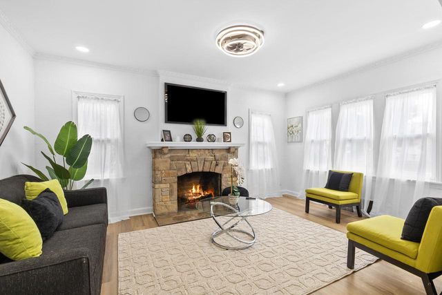 1229 W Olive STREET, Milwaukee, WI 53209