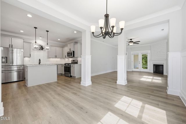 116 Spruce Hollow Circle, Spring Lake, NC 28390