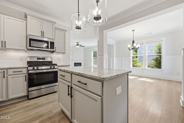116 Spruce Hollow Circle, Spring Lake, NC 28390