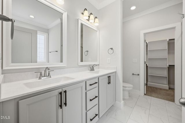 116 Spruce Hollow Circle, Spring Lake, NC 28390