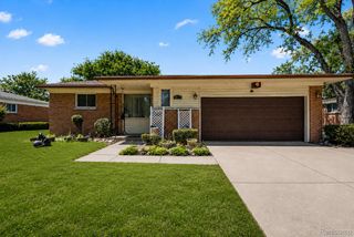 19079 Dorset Street, Southfield, MI 48075