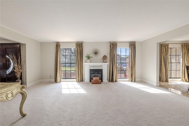 2410 OLD COACH TRAIL, Clearwater, FL 33765