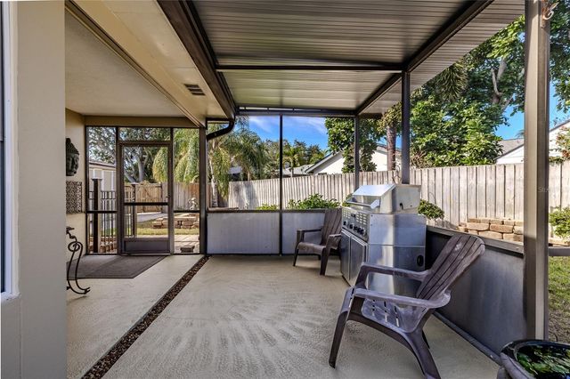 2410 OLD COACH TRAIL, Clearwater, FL 33765