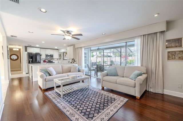 2410 OLD COACH TRAIL, Clearwater, FL 33765