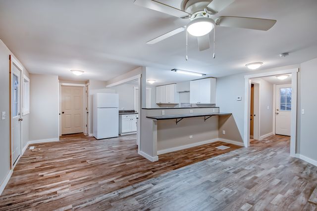 26769 N Genesee Street, Wauconda, IL 60084
