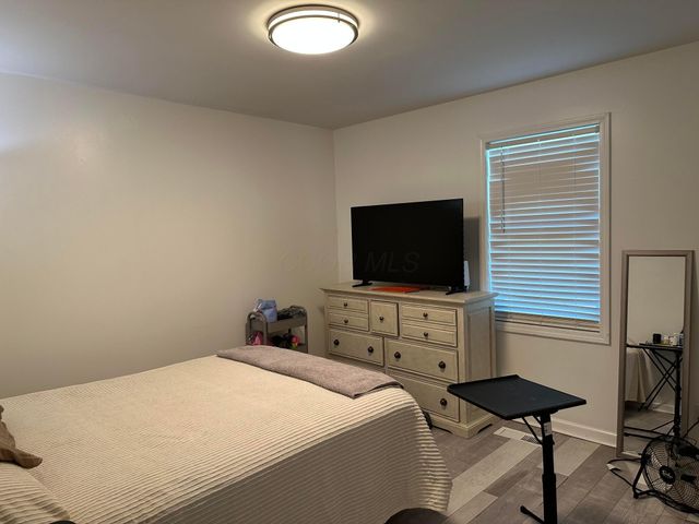 2960 SCHWARTZ Road, Columbus, OH 43232