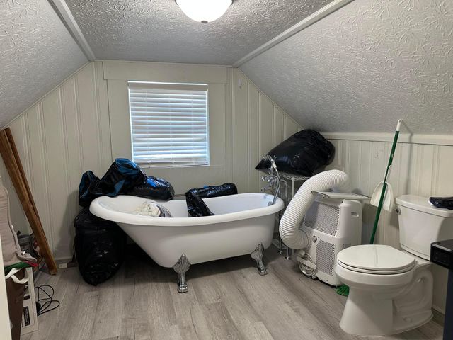 2960 SCHWARTZ Road, Columbus, OH 43232