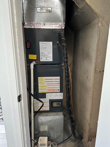 2960 SCHWARTZ Road, Columbus, OH 43232