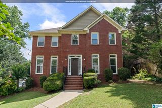 1812 CROSS CIRCLE, Hoover, AL 35244