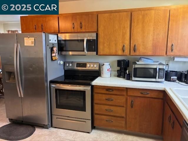 26 Seaview Dr, Bay Point, CA 94565