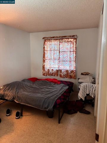 26 Seaview Dr, Bay Point, CA 94565