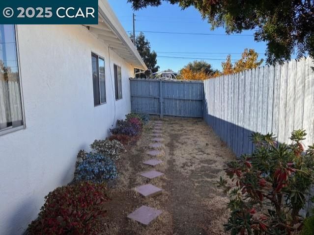 26 Seaview Dr, Bay Point, CA 94565
