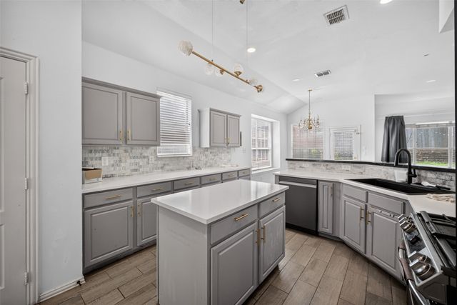 308 Keswick Lane, Mesquite, TX 75150
