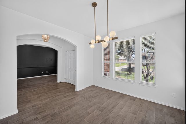 308 Keswick Lane, Mesquite, TX 75150