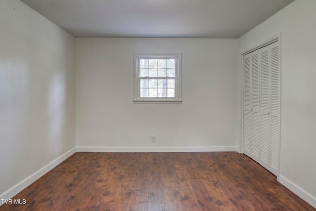 3017 Winesap Road, Kingsport, TN 37663