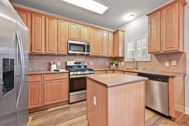 10421 Beard Ave, Austin, TX 78748