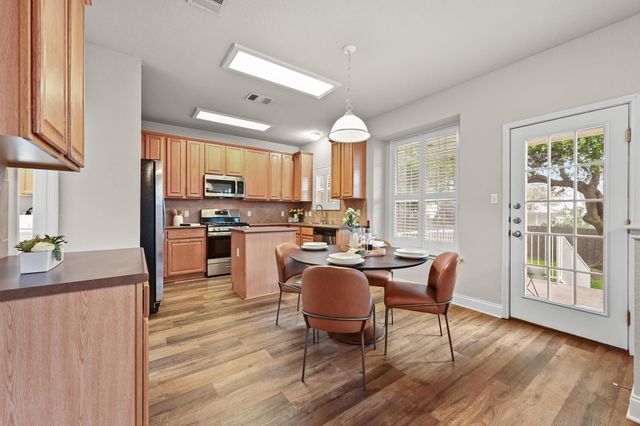 10421 Beard Ave, Austin, TX 78748