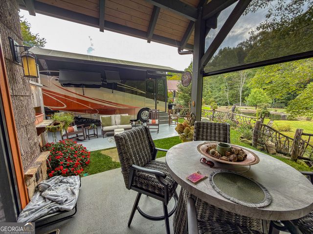 111 Wildflower Road, Scaly Mountain, NC 28775