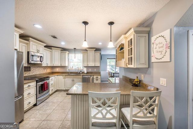 204 Scotsburg Drive, Warner Robins, GA 31088