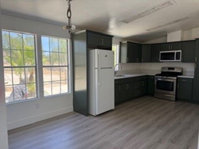 20221 Telford, Perris, CA 92570