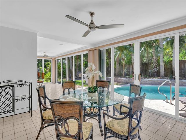 1425 Treasure Cove Lane, Vero Beach, FL 32963