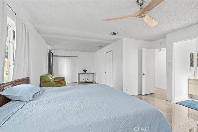 2764 Mirada Road, Highland, CA 92346