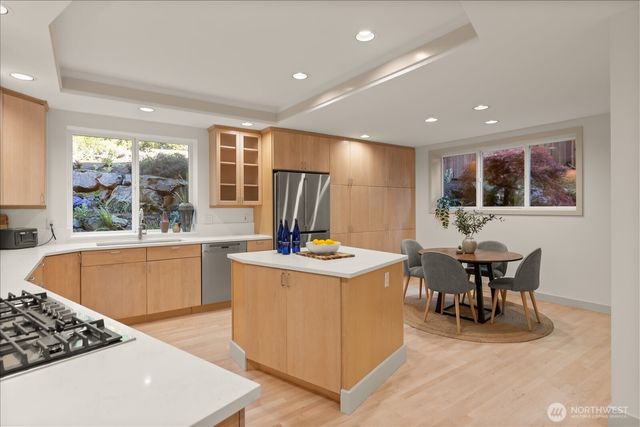 2290 140th Way SE, Bellevue, WA 98007