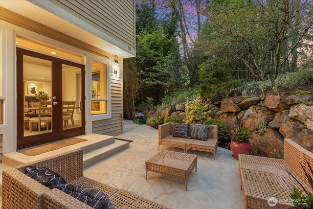 2290 140th Way SE, Bellevue, WA 98007
