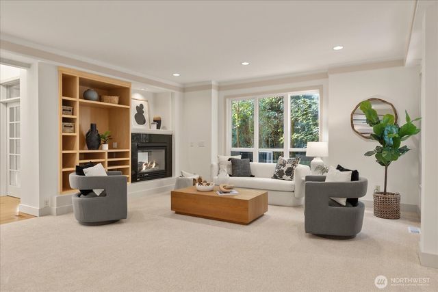 2290 140th Way SE, Bellevue, WA 98007