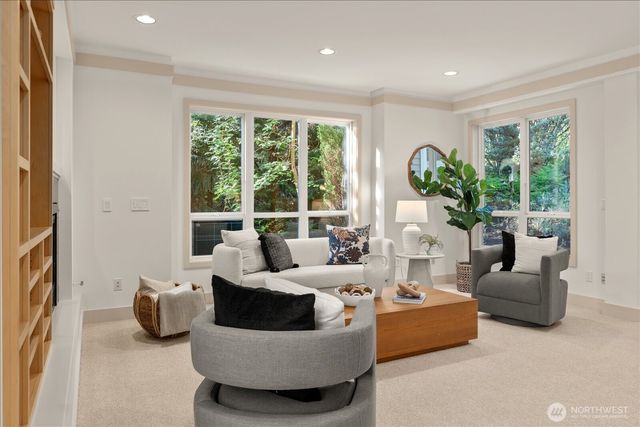 2290 140th Way SE, Bellevue, WA 98007