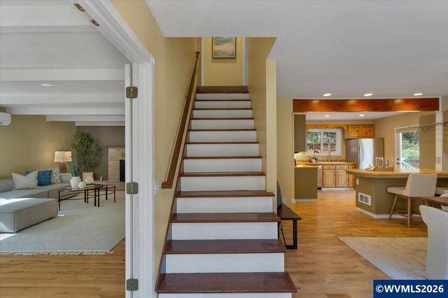 86182 Lorane Hwy, Eugene, OR 97405