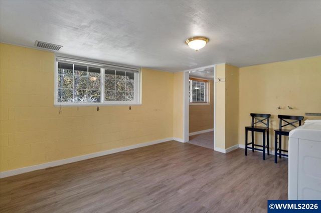 86182 Lorane Hwy, Eugene, OR 97405