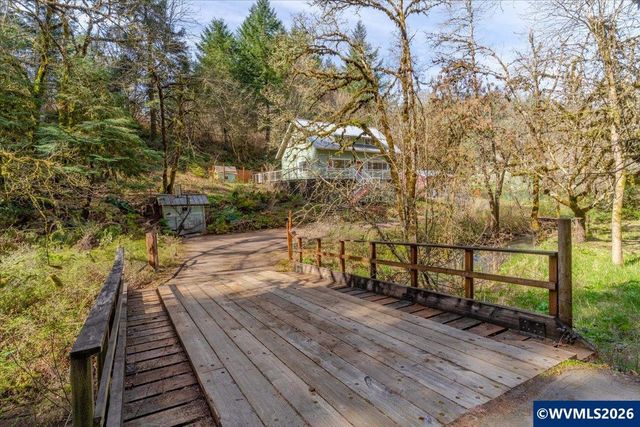 86182 Lorane Hwy, Eugene, OR 97405