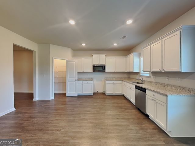 1100 Amadas Drive, Locust Grove, GA 30248