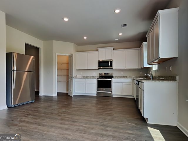 1100 Amadas Drive, Locust Grove, GA 30248