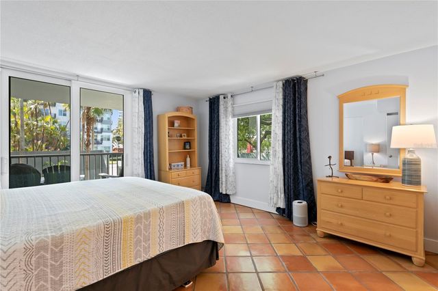 201 W LAUREL STREET 212, Tampa, FL 33602