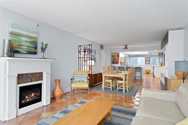 201 W LAUREL STREET 212, Tampa, FL 33602