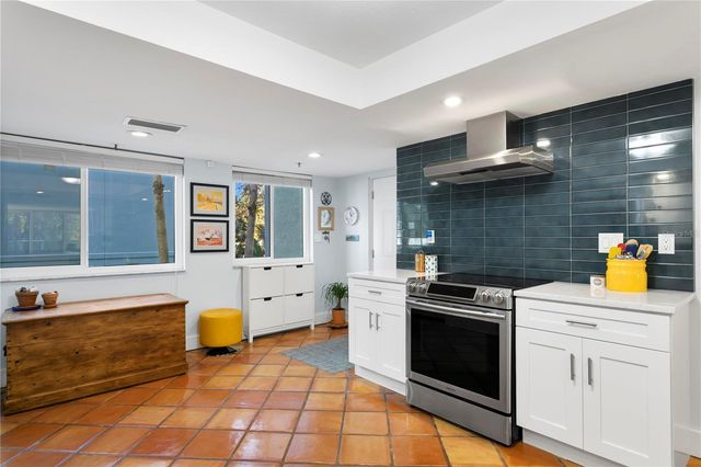 201 W LAUREL STREET 212, Tampa, FL 33602