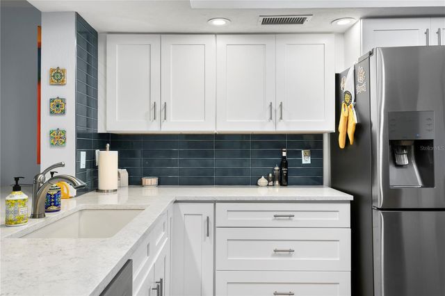 201 W LAUREL STREET 212, Tampa, FL 33602